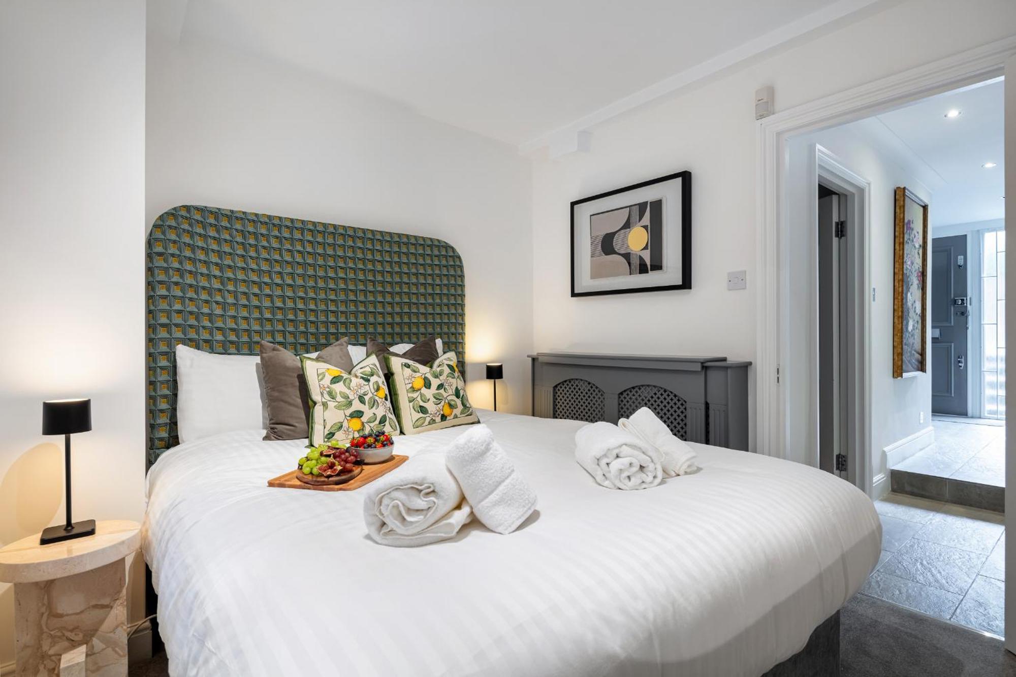 Rare 4Beds Townhouse In Kensington With Patio Villa London Kültér fotó